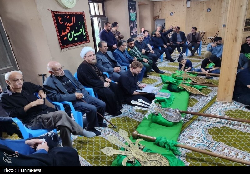 دل مه تا پرچم عشق؛ روایت علمبندان در شهر پلکانی ماسوله اخبار استان گیلان , ماه محرم , حسینیه تسنیم ,