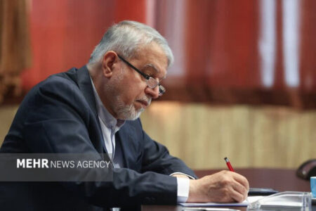 صالحیامیری: جهان امروز بیش از قانون، با «قانون قدرت» اداره میشود صالحیامیری: جهان امروز بیش از قانون، با «قانون قدرت» اداره میشود