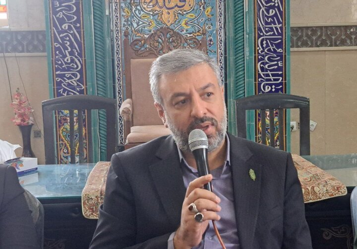 ظرفیت شبکه خادمیاری در اردستان افزایش پیدا کند ظرفیت شبکه خادمیاری در اردستان افزایش پیدا کند