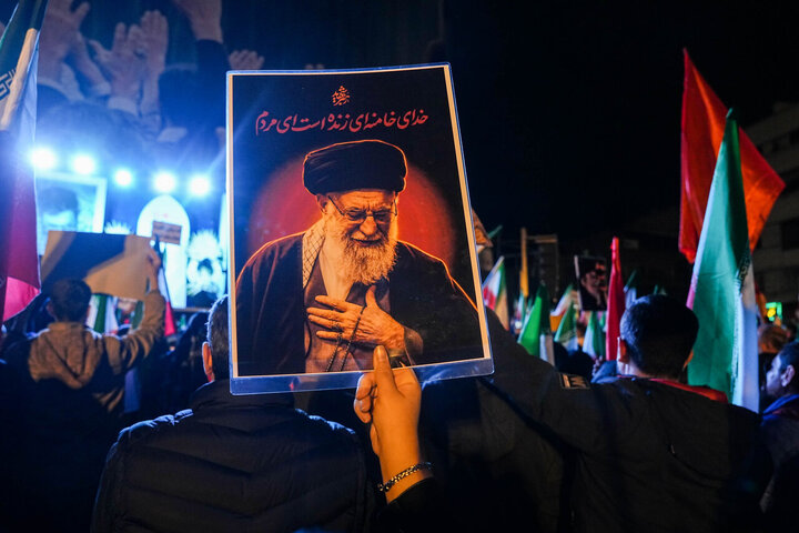 مسیر تشییع رهبر شهید انقلاب در تهران مشخص شد مسیر تشییع رهبر شهید انقلاب در تهران مشخص شد