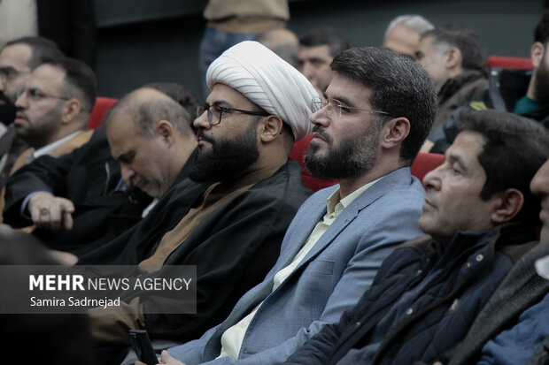 هم اندیشی ذاکران و واعظان حسینی در آستانه ماه محرم هم اندیشی ذاکران و واعظان حسینی در آستانه ماه محرم