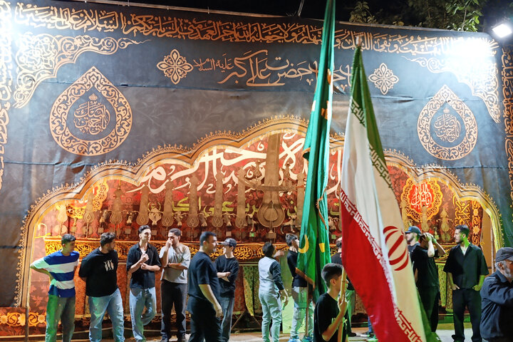 هیئتی ۳۵ ساله که با نذر مادری برای فرزند بیمارش شکل گرفت هیئتی ۳۵ ساله که با نذر مادری برای فرزند بیمارش شکل گرفت