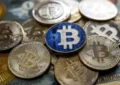 تغییرات قیمتی ۱۰ ارز دیجیتالی بزرگ/ بیتکوین در ۶۵ هزار دلار مقاومت کرد؟ تغییرات قیمتی ۱۰ ارز دیجیتالی بزرگ/ بیتکوین در ۶۵ هزار دلار مقاومت کرد؟