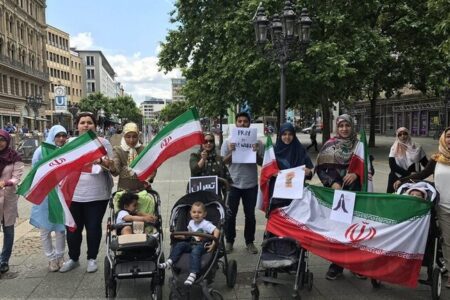جنگ روایت ها و نقش ایرانیان خارج از کشور جنگ روایت ها و نقش ایرانیان خارج از کشور