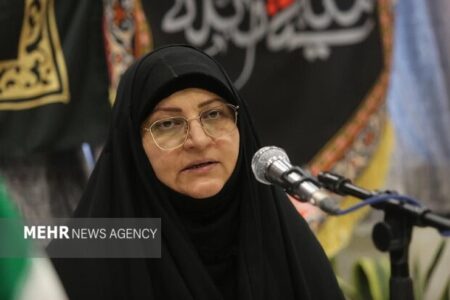 رئیس دانشگاه الزهرا کربلا: نهضت حسینی مرزهای طایفهای را شکست داد رئیس دانشگاه الزهرا کربلا: نهضت حسینی مرزهای طایفهای را شکست داد