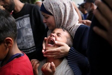 هشدار سازمان ملل؛ شیوع بیماریهای حاد تنفسی و پوستی در غزه هشدار سازمان ملل؛ شیوع بیماریهای حاد تنفسی و پوستی در غزه