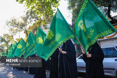 ۲۲ گفتمان سروش کرامت در آران و بیدگل رضوی اجرا شد ۲۲ گفتمان سروش کرامت در آران و بیدگل رضوی اجرا شد