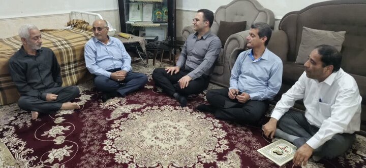 سلیمانی: خانوادههای شهدا سرمایههای ارزشمند انقلاب اسلامی هستند سلیمانی: خانوادههای شهدا سرمایههای ارزشمند انقلاب اسلامی هستند