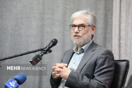 سیمایی صراف: دانشگاهها با ورزش تابآوری دانشجویان را تقویت کنند سیمایی صراف: دانشگاهها با ورزش تابآوری دانشجویان را تقویت کنند