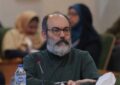 سینماگر ما حوزه نظری را قبول ندارد/ حوزه نظری با تحقیر به سینما نگاه میکند سینماگر ما حوزه نظری را قبول ندارد/ حوزه نظری با تحقیر به سینما نگاه میکند