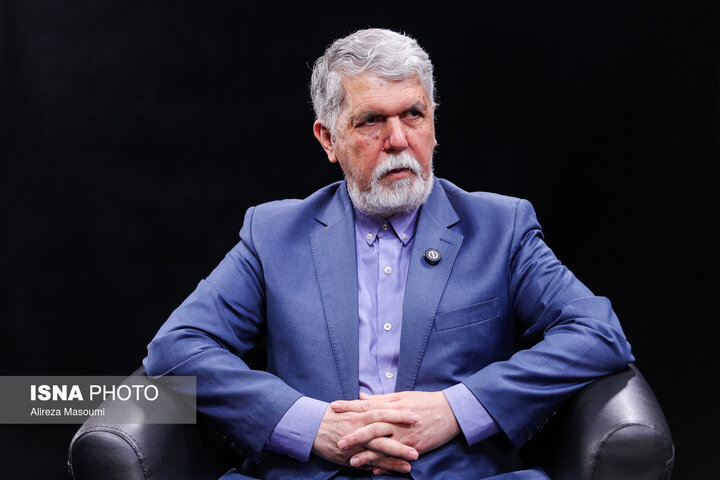وزیر ارشاد خبر داد: بیش از ۱۰۰ چهره نامآور خارجنشین در فهرست بازگشت به ایران یی