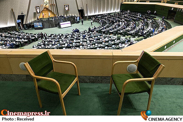 گام عملی «مجلس شورای اسلامی» برای مواجهه با « ولنگاری فرهنگی»/ «مجرمان فرهنگی» با مجازات «محرومیت دایم از خدمات حکومتی» مواجه خواهند شد گام عملی «مجلس شورای اسلامی» برای مواجهه با « ولنگاری فرهنگی»/ «مجرمان فرهنگی» با مجازات «محرومیت دایم از خدمات حکومتی» مواجه خواهند شد