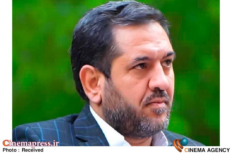 از ۲۱ شهریورماه که با «روز سینما» و «سالروز تولد شهید آوینی» مصادف است تا ۳۰ شهریور و «سالروز صدور پیام امام خمینی به هنرمندان» است را به عنوان «دهه هنرمندان بسیجی» در نظر بگیریم از ۲۱ شهریورماه که با «روز سینما» و «سالروز تولد شهید آوینی» مصادف است تا ۳۰ شهریور و «سالروز صدور پیام امام خمینی به هنرمندان» است را به عنوان «دهه هنرمندان بسیجی» در نظر بگیریم