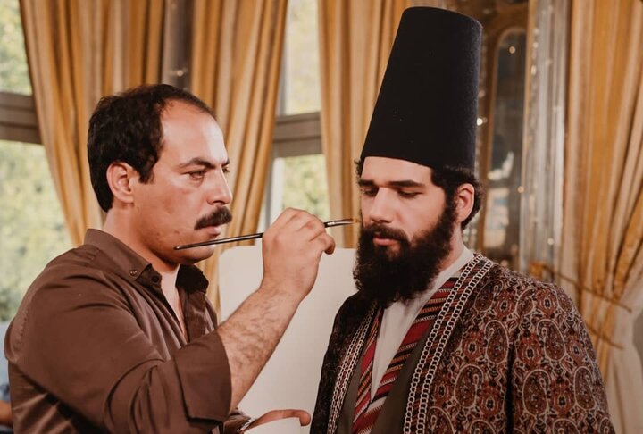ای کاش رئیسجمهور تابلوی این هنرمند را بخرد ای کاش رئیسجمهور تابلوی این هنرمند را بخرد