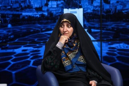 برنامه دولت برای کاهش شکاف جنسیتی در حوزههای هوش مصنوعی و برق برنامه دولت برای کاهش شکاف جنسیتی در حوزههای هوش مصنوعی و برق