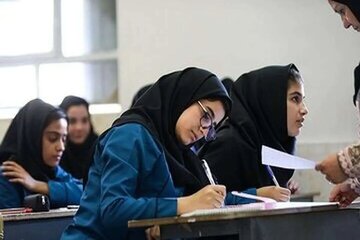 برنامه مکملیاری دانشآموزان؛ آهن برای دختران و ویتامین D برای همه برنامه مکملیاری دانشآموزان؛ آهن برای دختران و ویتامین D برای همه