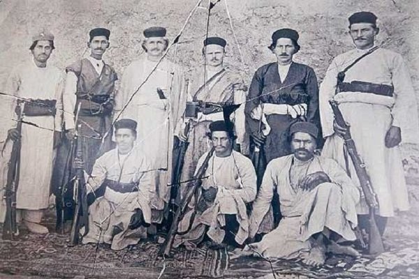دلاور تنگستانی که حماسه بی پایان غیرت در خلیج فارس را زنده کرد دلاور تنگستانی که حماسه بی پایان غیرت در خلیج فارس را زنده کرد