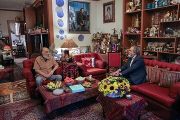 رائد فریدزاده به دیدار داریوش ارجمند رفت / عکس رائد فریدزاده به دیدار داریوش ارجمند رفت / عکس