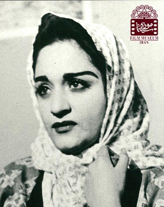 شهلا ریاحی؛ زنی با چند زندگی در یک عمر / از ستاره دهه ۳۰ تا «مادر مهربان» سینمای ایران شهلا ریاحی؛ زنی با چند زندگی در یک عمر / ز ستاره دهه ۳۰ تا «مادر مهربان» سینمای ایران