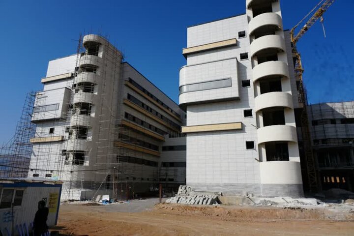 بیمارستان «نیایش» روی ریل تکمیل؛ ۶۱۵ تخت برای آینده درمان لرستان بیمارستان «نیایش» روی ریل تکمیل؛ ۶۱۵ تخت برای آینده درمان لرستان